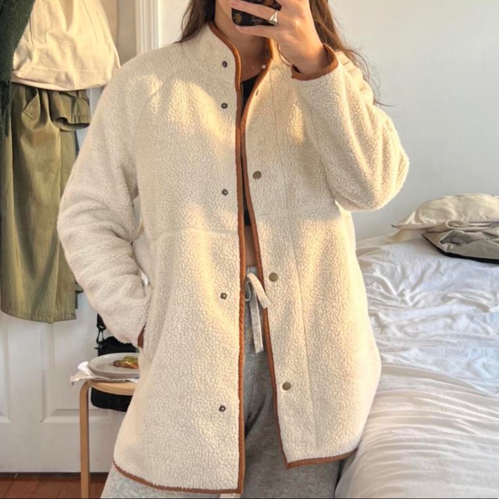 Old Navy Sherpa Jacket (M)